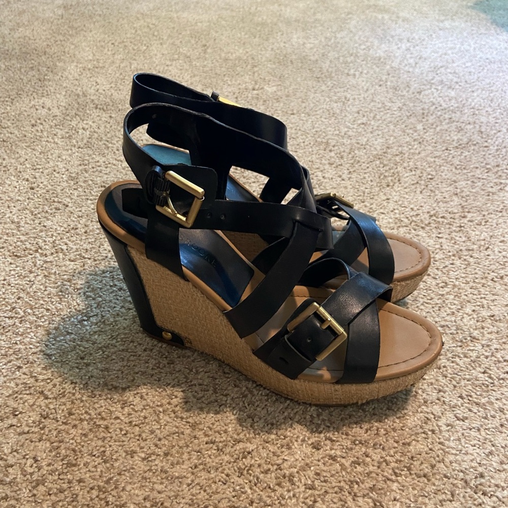 Audrey Brooke Wedges